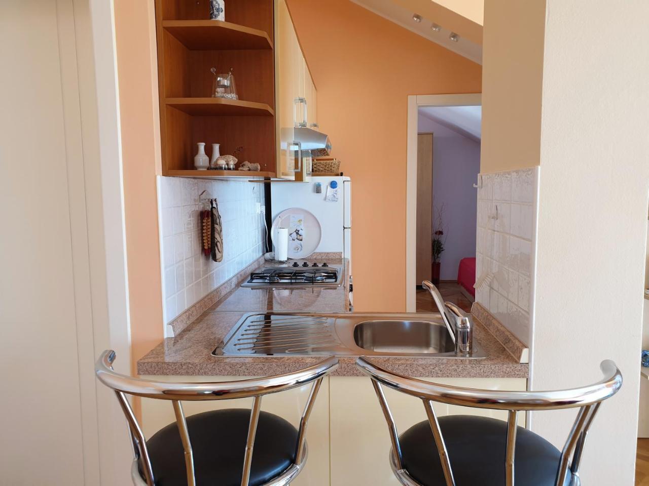 Apartment Valamar Новаля Екстер'єр фото