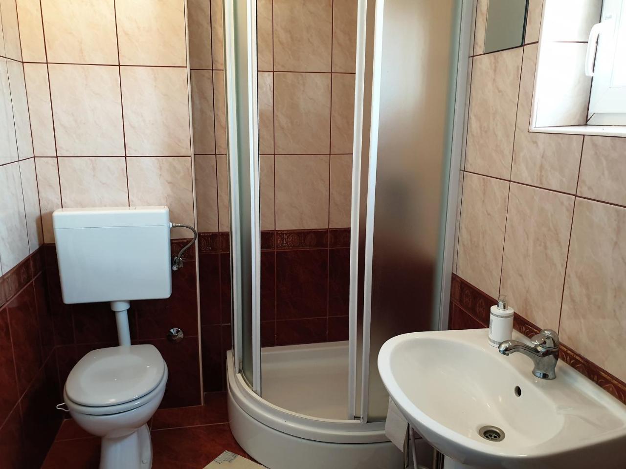 Apartment Valamar Новаля Екстер'єр фото